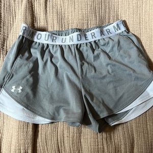 Under Armour athletic shorts with pockets